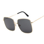 Preto com Dourado